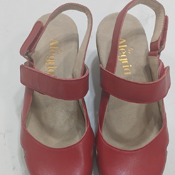 Alegria Red Women's Mules Sz6 Leather Upper And Linning New Without Tag Or Box - Picture 7 of 10